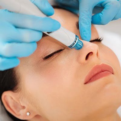 How Does HydraFacial Work in Islamabad