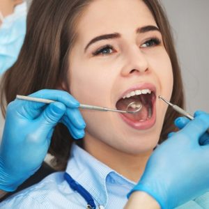 Best Dentist For Teeth Filling In Islamabad