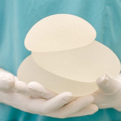 What is the right age to have a breast augmentation performed?