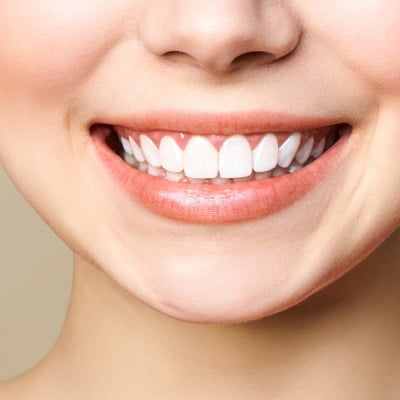 The Role of Diet in Maintaining Clean and Healthy Teeth