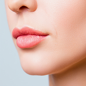 How long does lip reduction take to heal?