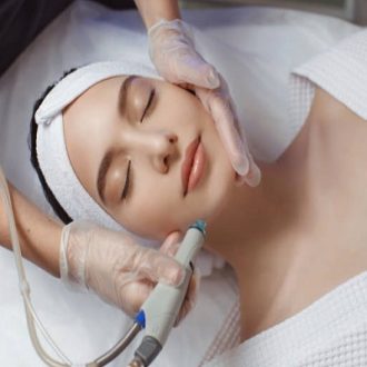 Hydrafacial Trends: What’s Hot in Skincare Right Now