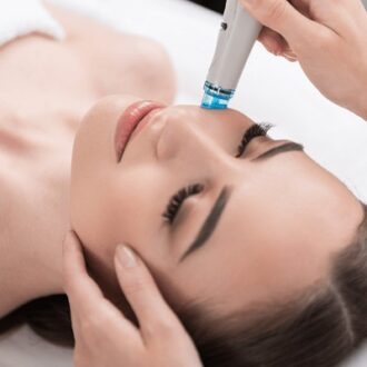 Does Hydrafacial Treatment Give You Glow?
