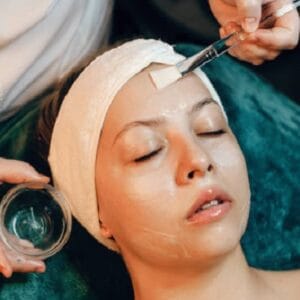 How many sessions of chemical peel are needed?